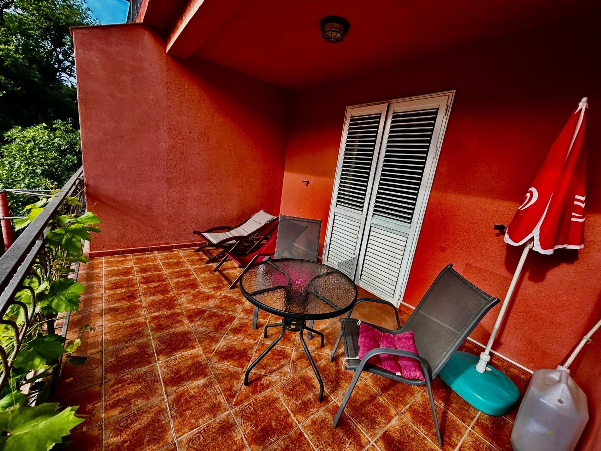 Apartments Lazarevic Cattaro Esterno foto