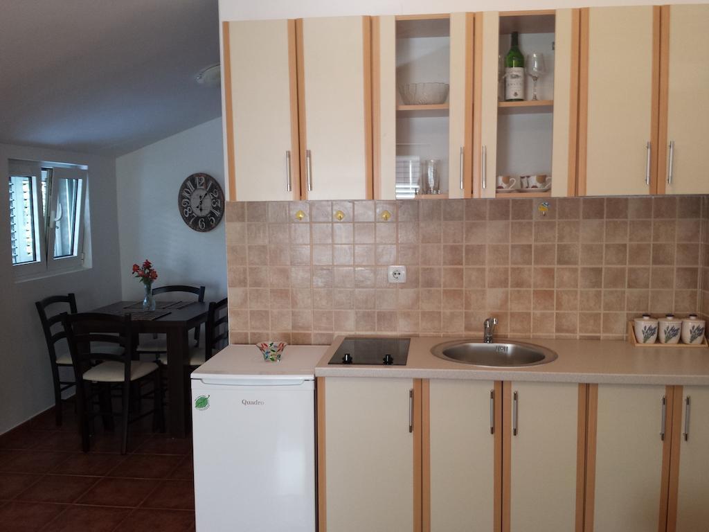 Apartments Lazarevic Cattaro Camera foto